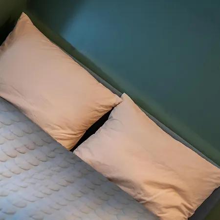 Apartament Modern In 1840-building At Nordnes